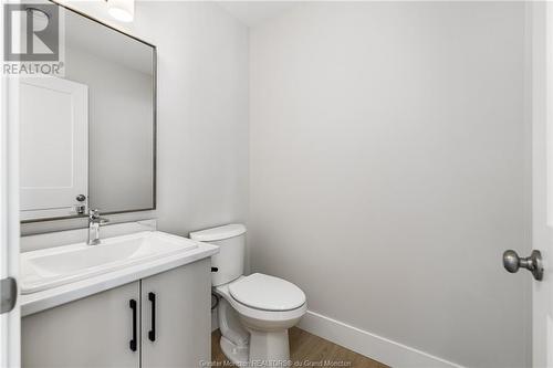 152 Elsliger St, Dieppe, NB - Indoor Photo Showing Bathroom