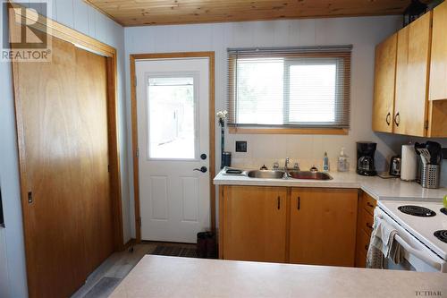 59 Ontario St, Elk Lake, ON - Indoor Photo Showing Kitchen With Double Sink