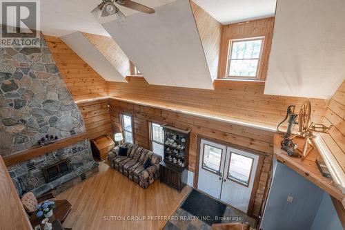 14653 Currie Road, Dutton/Dunwich, ON - Indoor Photo Showing Other Room