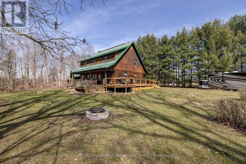 14653 Currie Road, Dutton/Dunwich, ON - Outdoor With Deck Patio Veranda