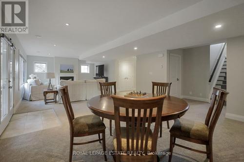 4 Cumberland Court, Oro-Medonte, ON - Indoor Photo Showing Dining Room