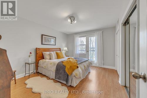 44 Rodcliff Rd, New Tecumseth, ON - Indoor Photo Showing Bedroom