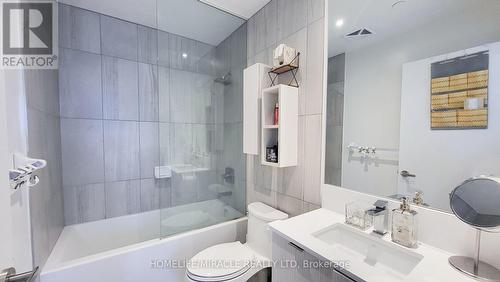 1811 - 195 Redpath Avenue, Toronto, ON - Indoor Photo Showing Bathroom