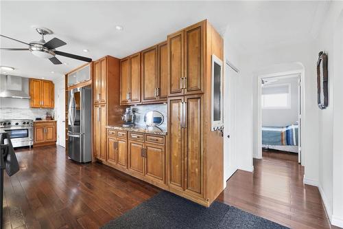 2894 South Grimsby Rd 19, West Lincoln, ON - Indoor Photo Showing Kitchen