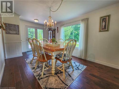 615 Mallory Beach Road, South Bruce Peninsula, ON - Indoor Photo Showing Dining Room
