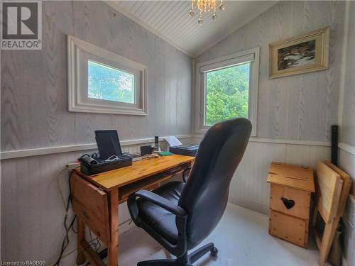 615 Mallory Beach Road, South Bruce Peninsula, ON - Indoor Photo Showing Office