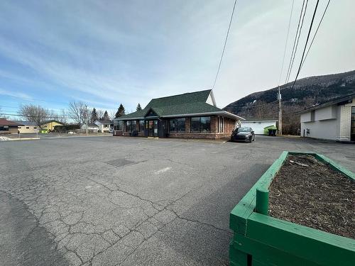 Overall view - 874 Boul. Sir-Wilfrid-Laurier, Mont-Saint-Hilaire, QC - Outdoor