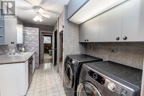 6 Darling Dr, Muskoka Lakes, ON - Indoor Photo Showing Laundry Room