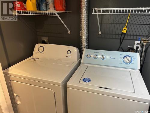 509 2406 Heseltine Road, Regina, SK - Indoor Photo Showing Laundry Room