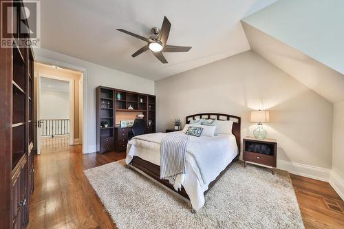 1600 Jalna Avenue, Mississauga, ON - Indoor Photo Showing Bedroom