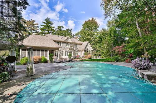 1600 Jalna Ave, Mississauga, ON - Outdoor With In Ground Pool