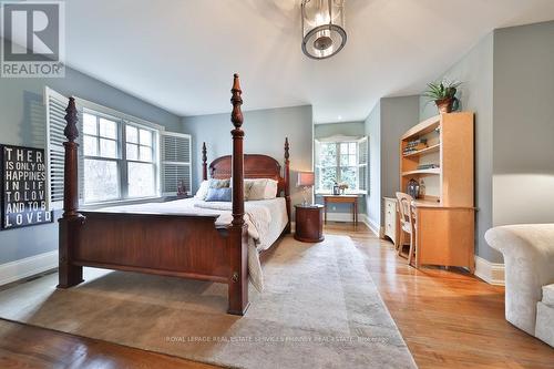 1600 Jalna Avenue, Mississauga, ON - Indoor Photo Showing Bedroom