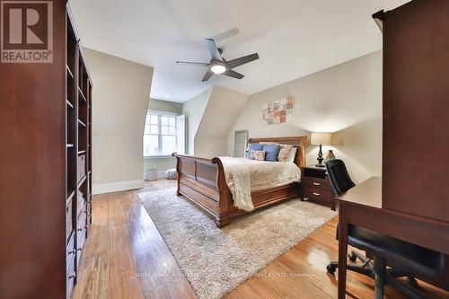 1600 Jalna Avenue, Mississauga, ON - Indoor Photo Showing Bedroom