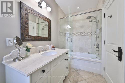 1600 Jalna Avenue, Mississauga, ON - Indoor Photo Showing Bathroom