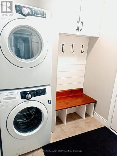 599 Garibaldi Ave, London, ON - Indoor Photo Showing Laundry Room