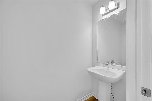 461 Blackburn Drive|Unit #63, Brantford, ON - Indoor Photo Showing Bathroom