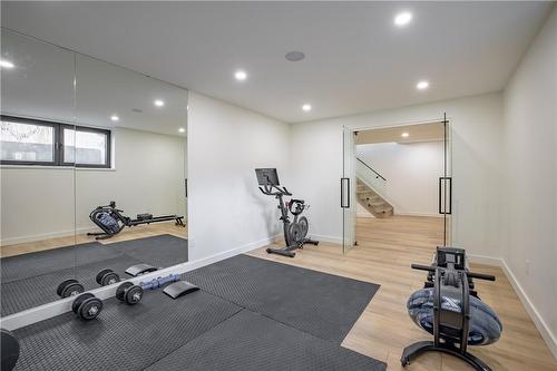 352 Main Street W, Grimsby, ON - Indoor Photo Showing Gym Room