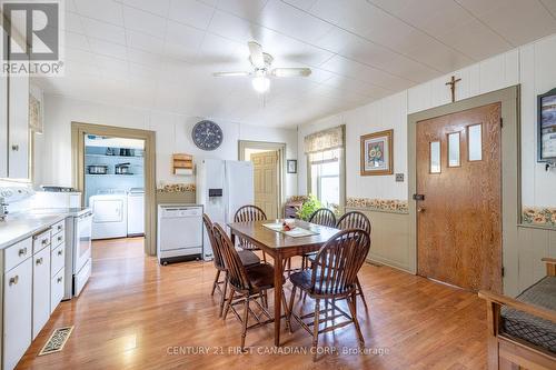 15429 Talbot Trail, Chatham-Kent, ON - Indoor Photo Showing Dining Room
