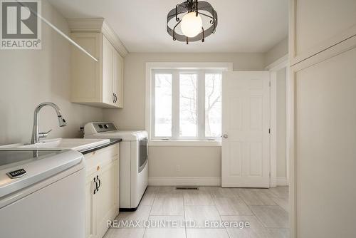 12598 Loyalist Pkwy, Prince Edward County, ON - Indoor Photo Showing Laundry Room