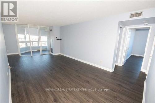 909 - 4450 Tucana Court, Mississauga, ON - Indoor Photo Showing Other Room