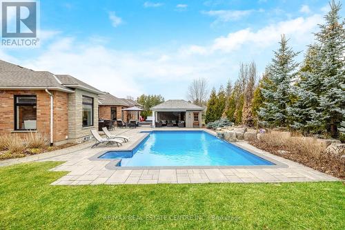 11055 Cedar Tr, Milton, ON - Outdoor With In Ground Pool With Backyard