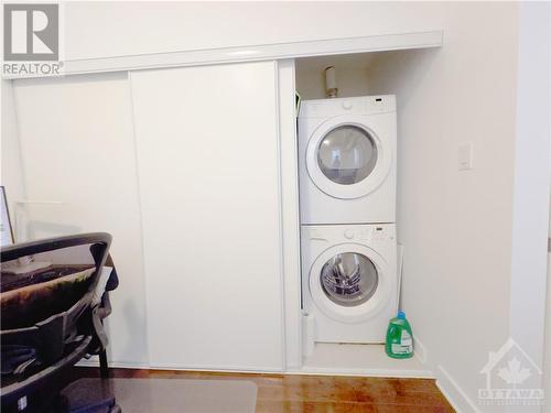360 Cumberland Street Unit#308, Ottawa, ON - Indoor Photo Showing Laundry Room