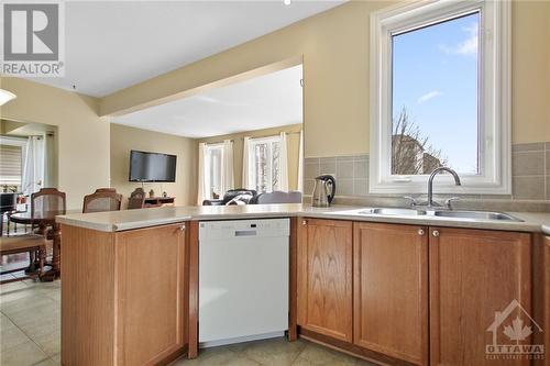 691 Vermillion Drive, Ottawa, ON - Indoor Photo Showing Kitchen With Double Sink