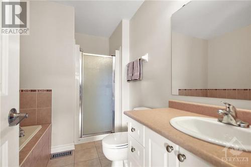691 Vermillion Drive, Ottawa, ON - Indoor Photo Showing Bathroom