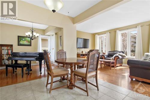 691 Vermillion Drive, Ottawa, ON - Indoor Photo Showing Dining Room