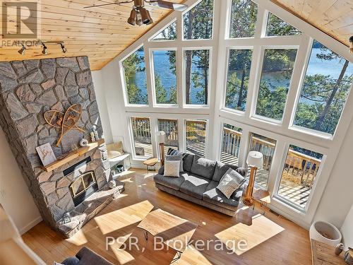 1397 Port Cunnington Rd, Lake Of Bays, ON - Indoor With Fireplace