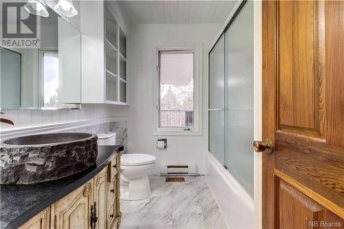 1260 Post Road, Sussex Corner, NB - Indoor Photo Showing Bathroom