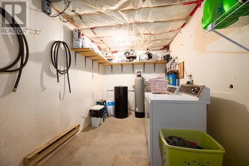5327 Squilax-Anglemont Road, Celista, BC - Indoor Photo Showing Laundry Room
