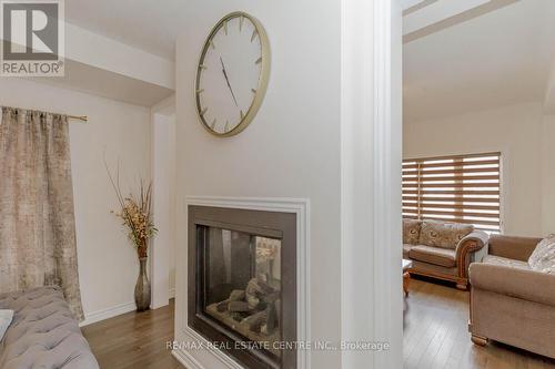 206 Doug Finney St, Oshawa, ON - Indoor Photo Showing Living Room