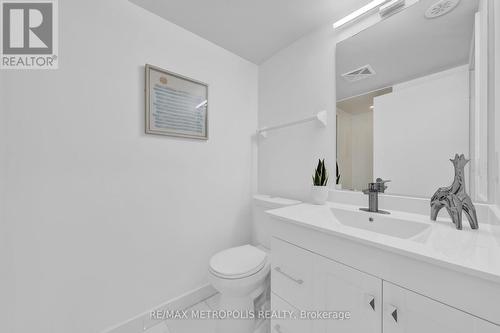 Th55 - 295 Village Green Square, Toronto, ON - Indoor Photo Showing Bathroom