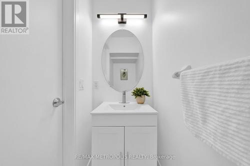 Th55 - 295 Village Green Square, Toronto, ON -  Photo Showing Bathroom