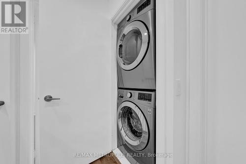 Th55 - 295 Village Green Square, Toronto, ON - Indoor Photo Showing Laundry Room