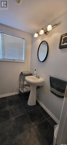 110 Tripp Road, Oxbow, SK - Indoor Photo Showing Bathroom
