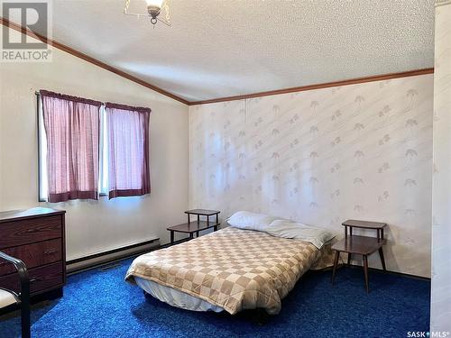 306 1St Avenue, Macrorie, SK - Indoor Photo Showing Bedroom