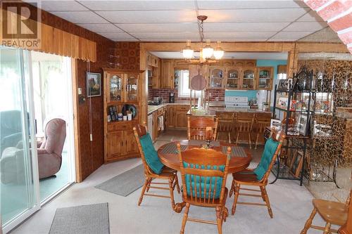 395 Sable St. E., Massey, ON - Indoor Photo Showing Dining Room