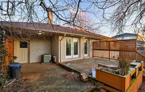 1361 Stanbury Road, Oakville, ON - Outdoor With Deck Patio Veranda With Exterior