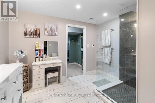 131 Essex Dr, Belleville, ON - Indoor Photo Showing Bathroom