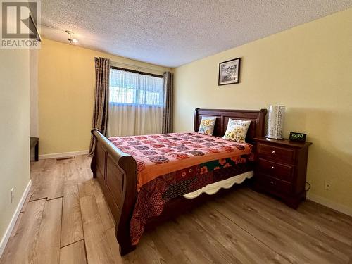 29 800 N 2Nd Avenue, Williams Lake, BC - Indoor Photo Showing Bedroom