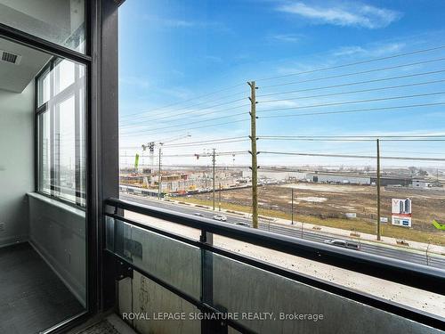 509-2910 Highway 7, Vaughan, ON - Outdoor With View