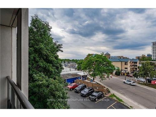 325-11 Bronte Rd, Oakville, ON - Outdoor With View
