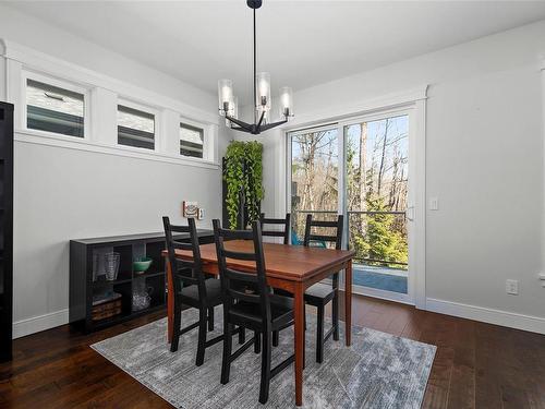 13-2880 Arden Rd, Courtenay, BC - Indoor Photo Showing Dining Room