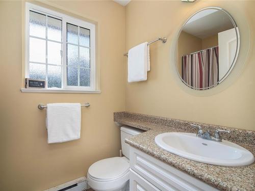 2420 Campbell River Rd, Campbell River, BC - Indoor Photo Showing Bathroom