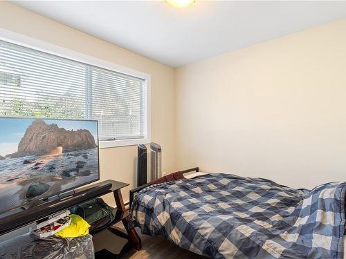 4172 Corunna Ave, Nanaimo, BC - Indoor Photo Showing Bedroom