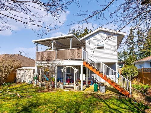 5969 Oliver Rd, Nanaimo, BC - Outdoor With Deck Patio Veranda