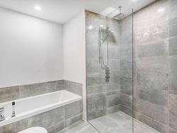 Ensuite bathroom - 