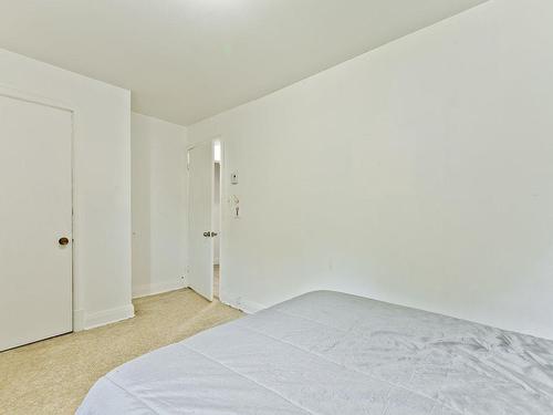Bedroom - 120  - 124 Rue Principale N., Windsor, QC - Indoor